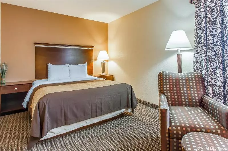 فندق Quality Inn & Suites