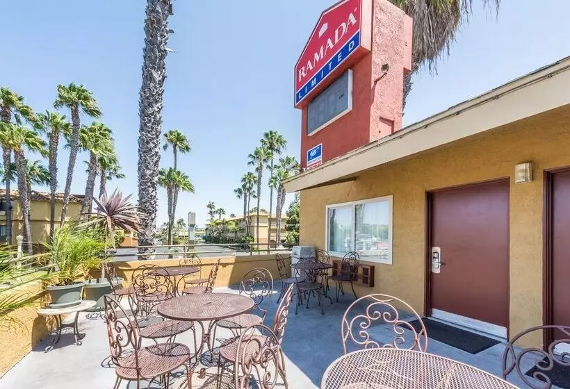 호텔 Ramada By Wyndham Near Seaworld Mission Beach