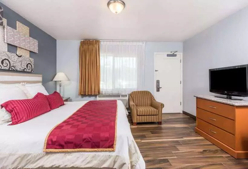 호텔 Ramada By Wyndham Near Seaworld Mission Beach