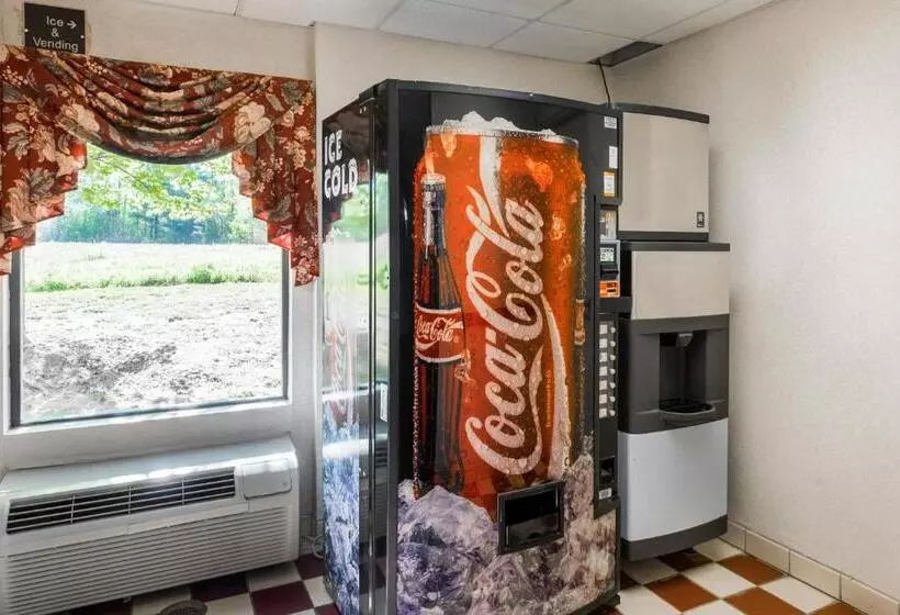 酒店 Red Roof Inn Hendersonville