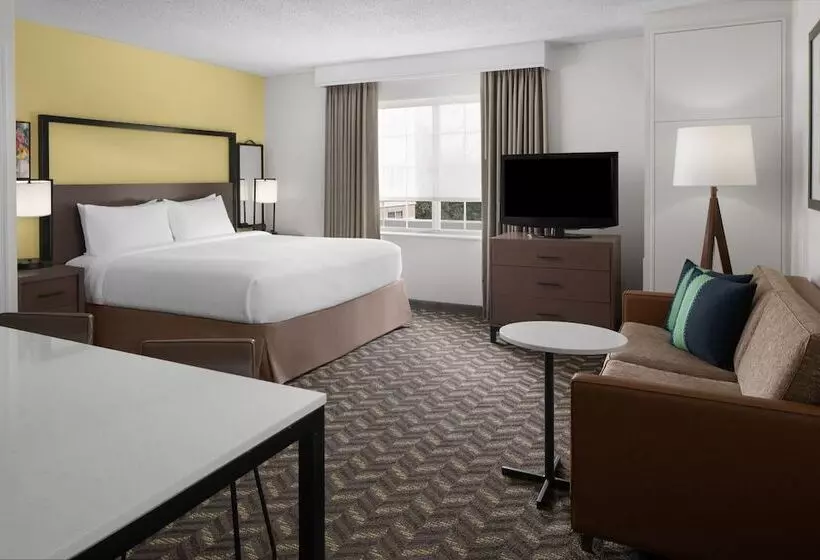 Отель Residence Inn By Marriott Tysons