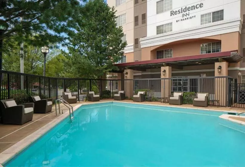 Отель Residence Inn By Marriott Tysons