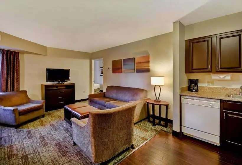 Hotel Staybridge Suites Madison East, An Ihg