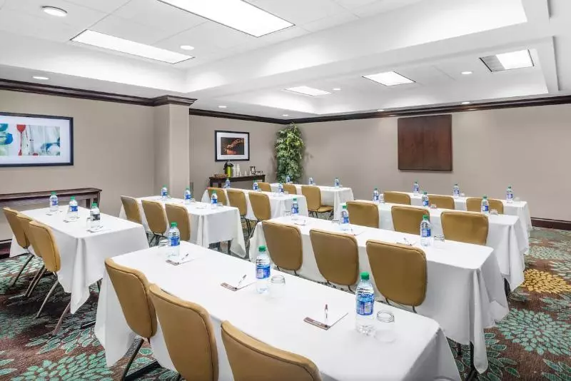 فندق Staybridge Suites Memphis East Cordova By Ihg