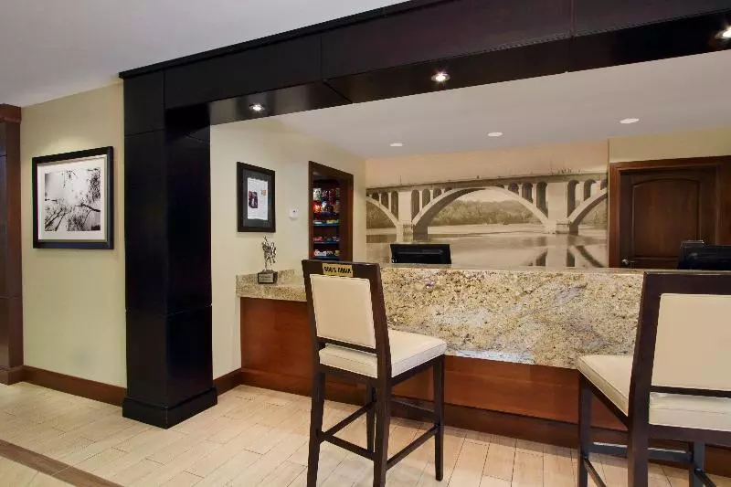 Отель Staybridge Suites Tysons   Mclean, An Ihg