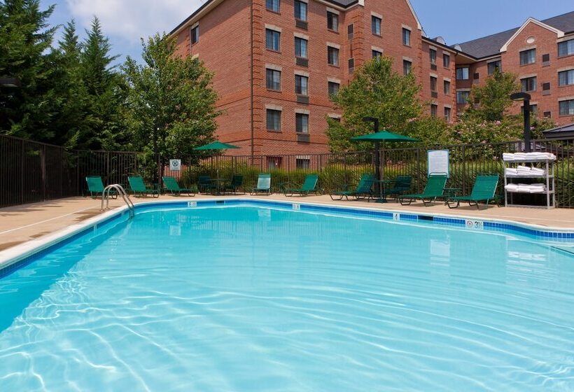فندق Staybridge Suites Tysons   Mclean, An Ihg