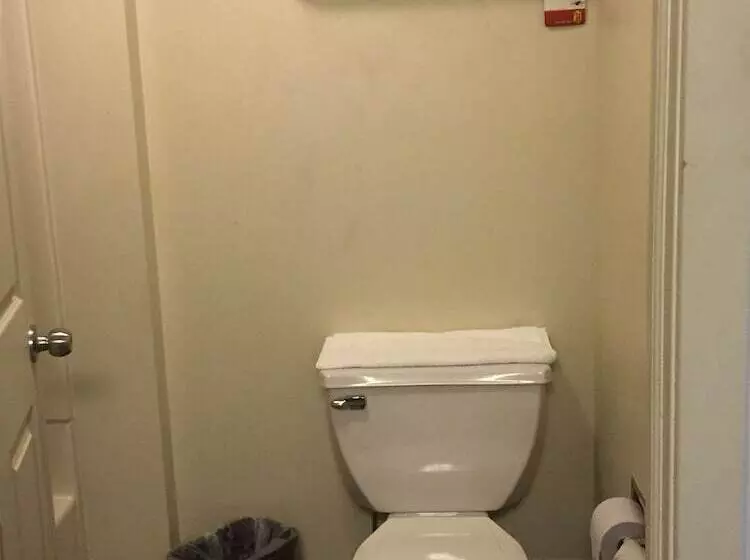 בית מלון כפרי Super 8 By Wyndham Allentown