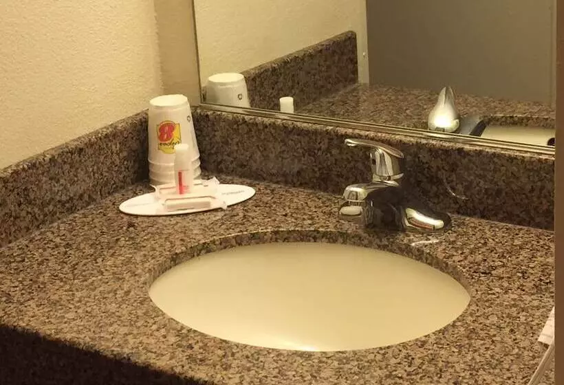 בית מלון כפרי Super 8 By Wyndham Allentown