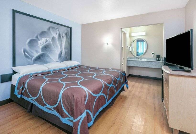 酒店 Super 8 By Wyndham New Braunfels I35