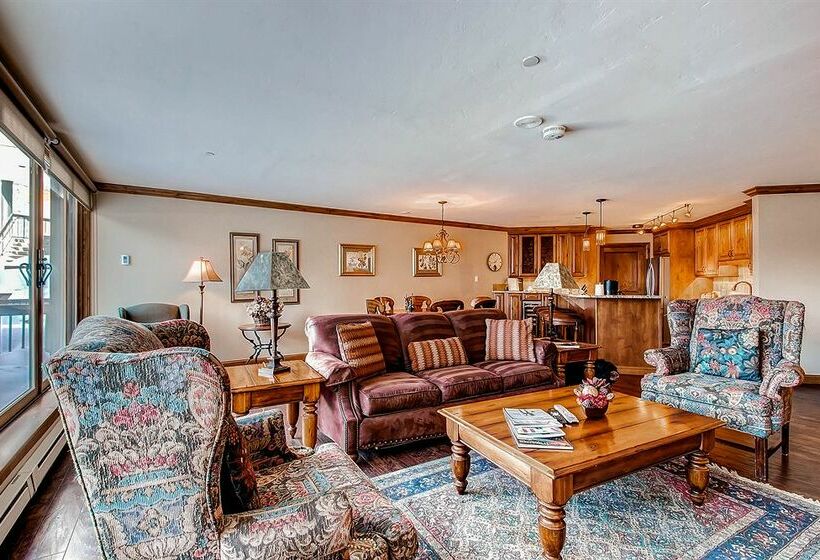 هتل Vail Spa Condominiums By East West Destination Hospitality