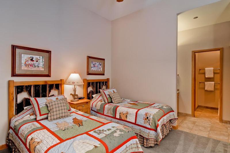 Meadows At Eagleridge Condos By Steamboat Resorts