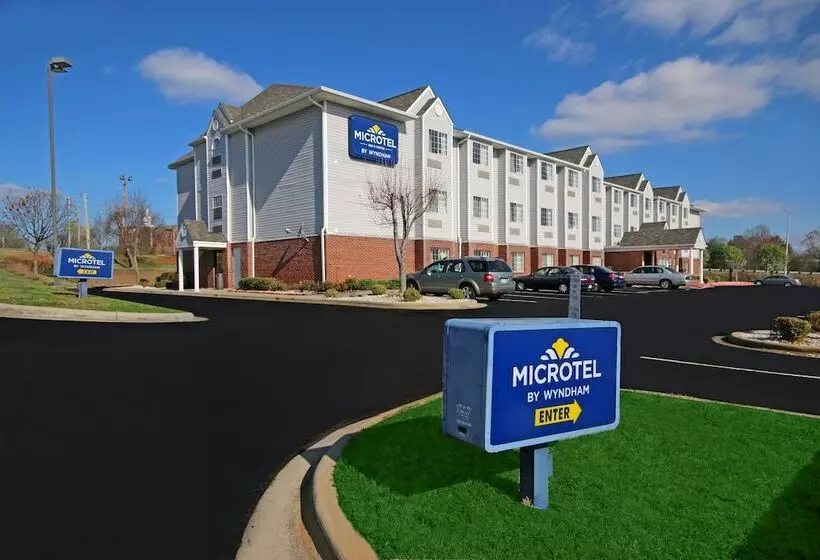 Microtel Inn & Suites By Wyndham Statesville