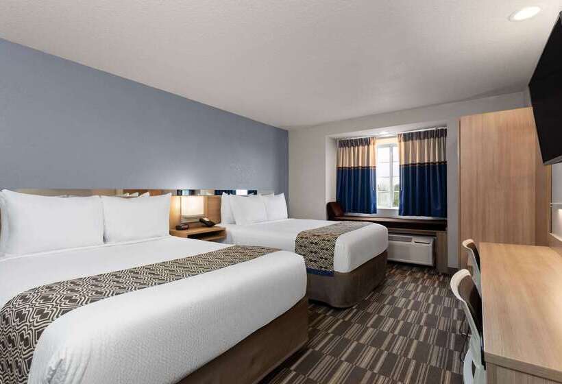 Microtel Inn And Suites   Zephyrhills