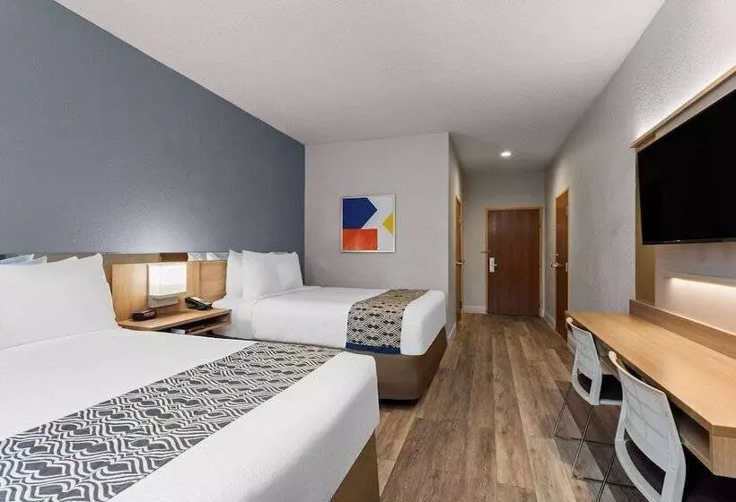 Microtel Inn And Suites Zephyrhills