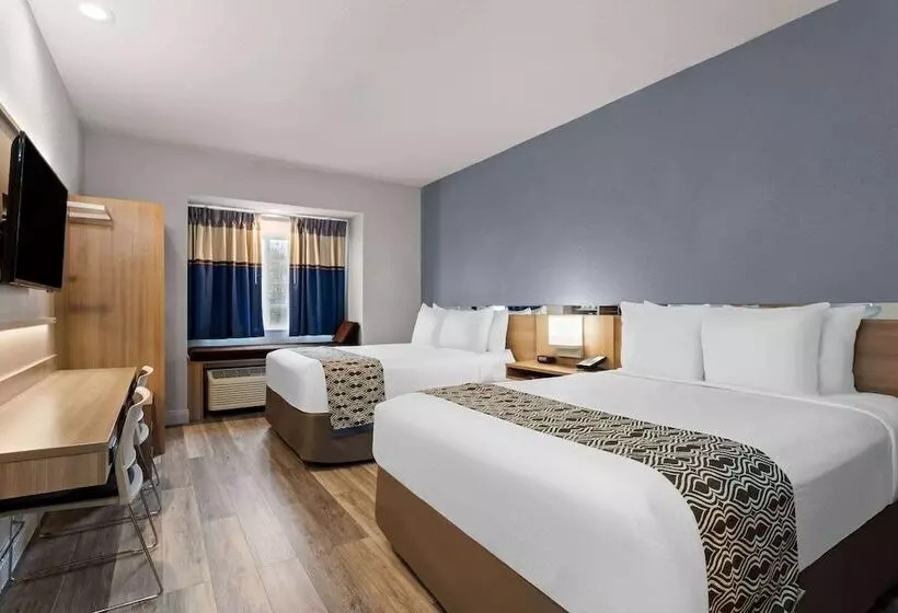 Microtel Inn And Suites Zephyrhills