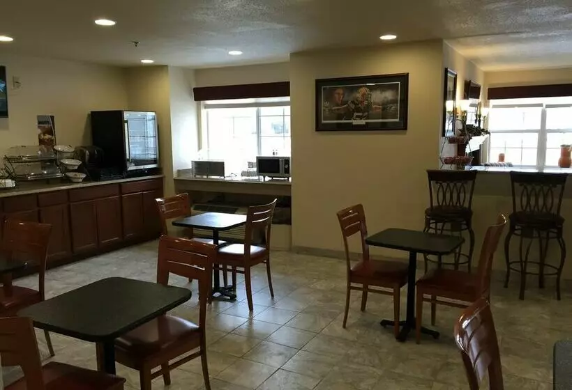 Microtel Inn & Suites By Wyndham Green Bay