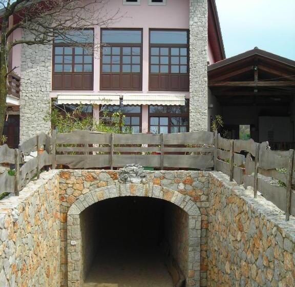 Bajta Fattoria Carsica