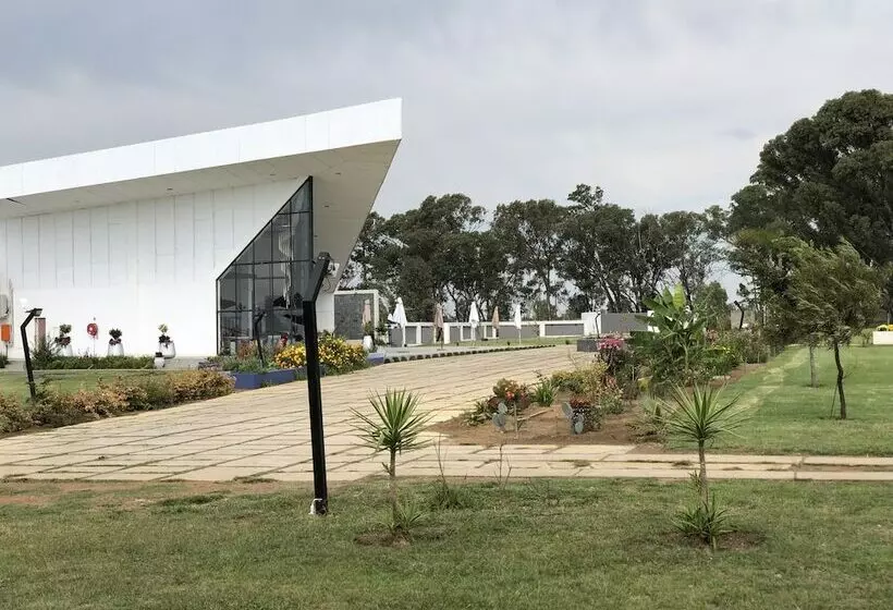 Aamiaismajoitus (B&B) Ayana Country Lodge