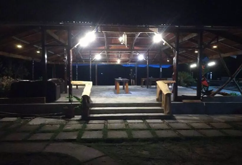 Aamiaismajoitus (B&B) Baloho Beach