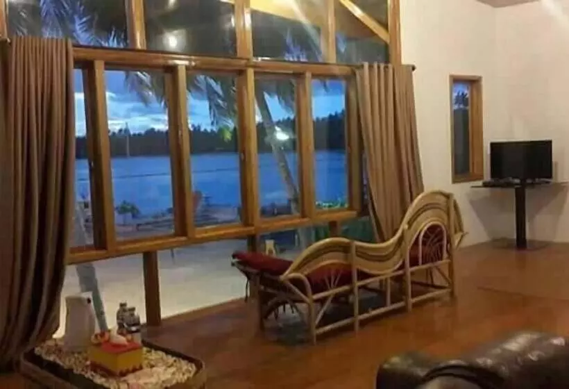 Aamiaismajoitus (B&B) Baloho Beach