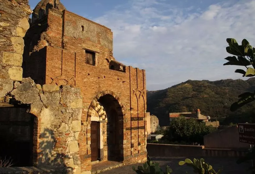 Aamiaismajoitus (B&B) Due Sicilie Maison De Charme