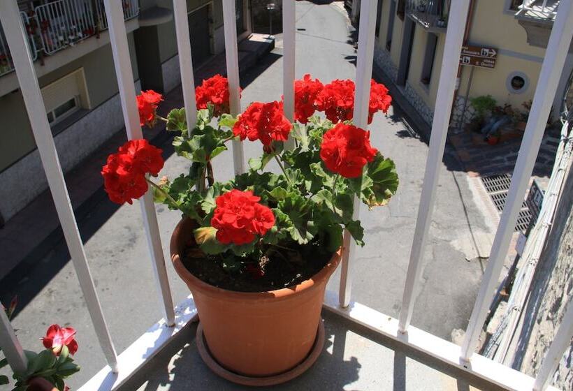 مبيت وإفطار Due Sicilie Maison De Charme