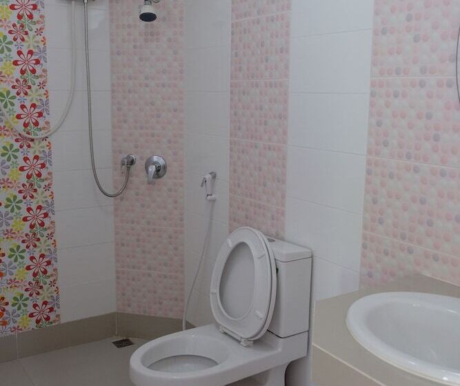 فندق Bualuang Boutique Resort