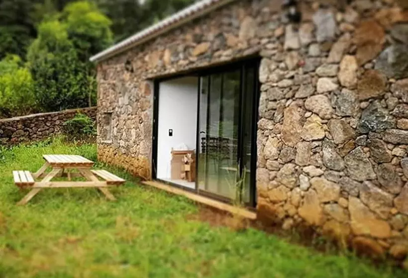 ホテル Caparica Azores Ecolodge