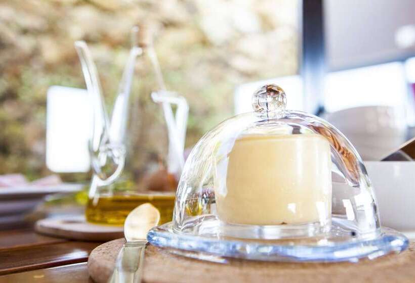 هتل Caparica Azores Ecolodge