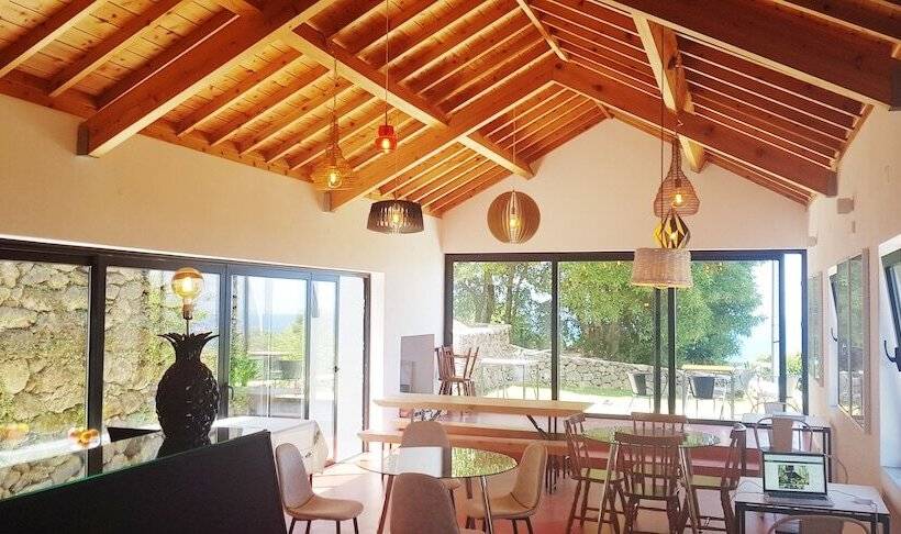 هتل Caparica Azores Ecolodge