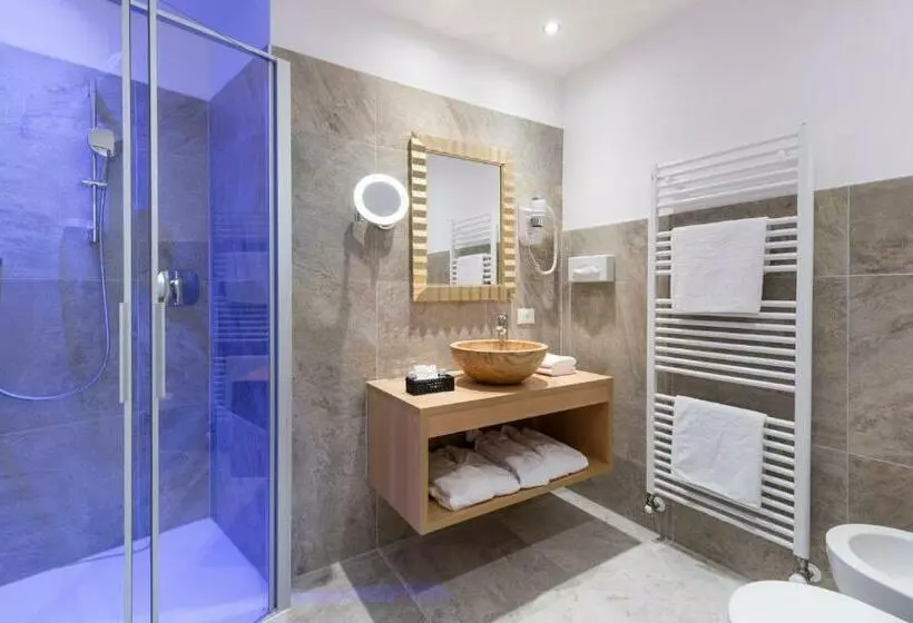 ホテル Goldener Löwe   Anno 1773