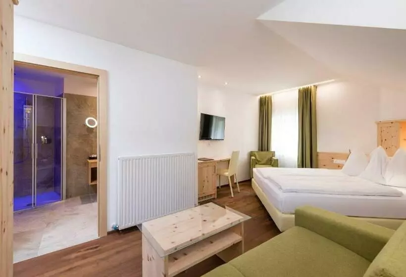 ホテル Goldener Löwe   Anno 1773