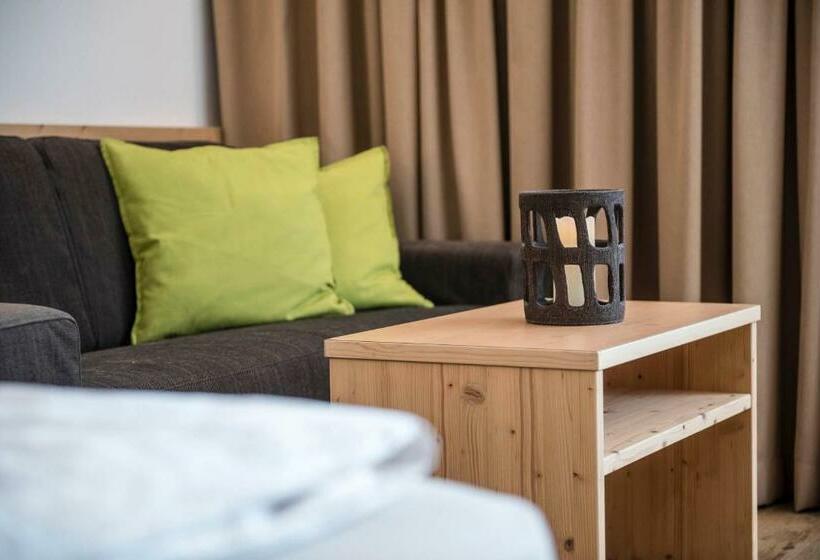 酒店 Goldener Löwe   Anno 1773