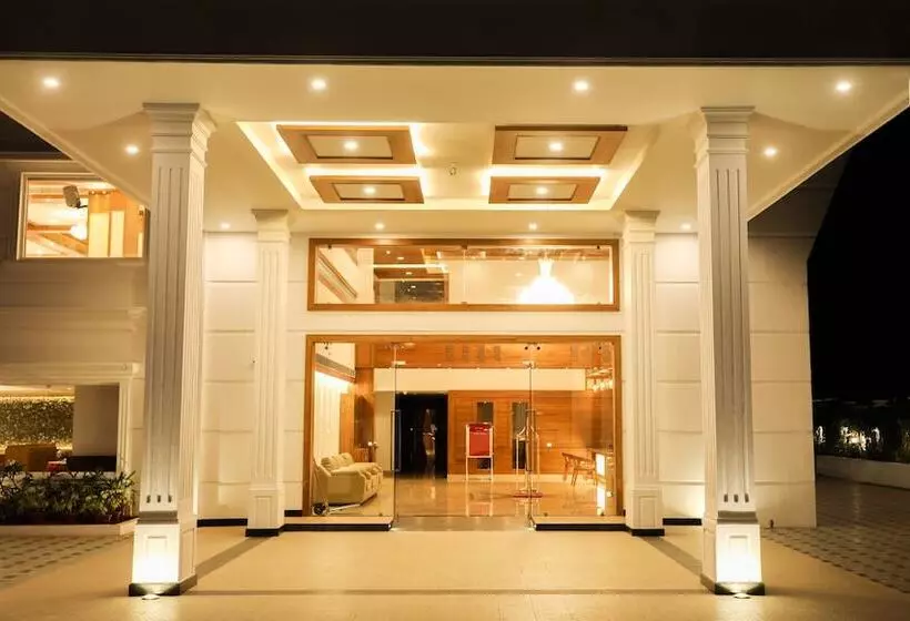 Hotelli Kabani Palace