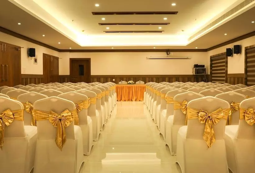 Hotelli Kabani Palace