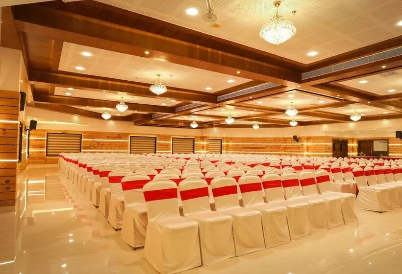 Hotelli Kabani Palace