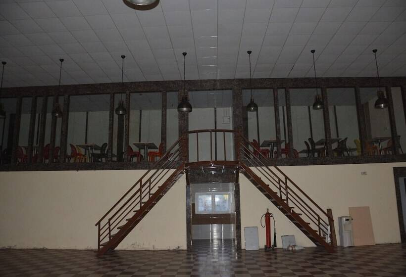 Hotel Kiri Container Resort