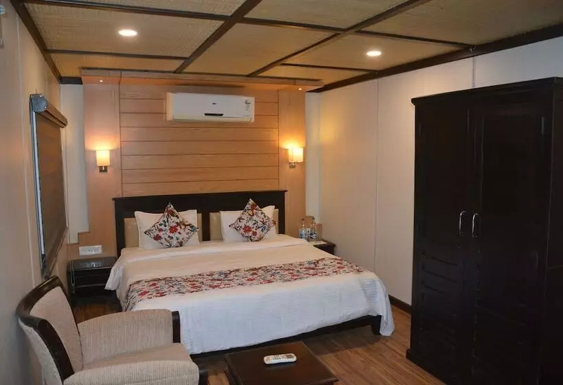 Hotelli Kiri Container Resort