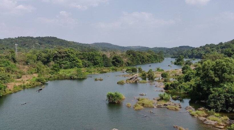 Hotel Paradise Wild Hills Kodachadri