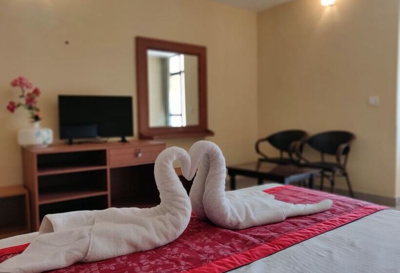 Hotel Paradise Wild Hills Kodachadri