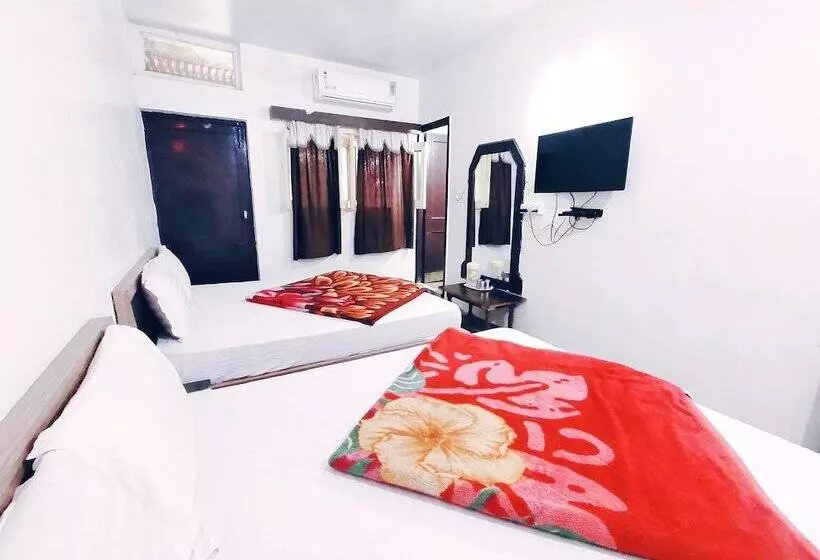 Hotelli Radhika Palace