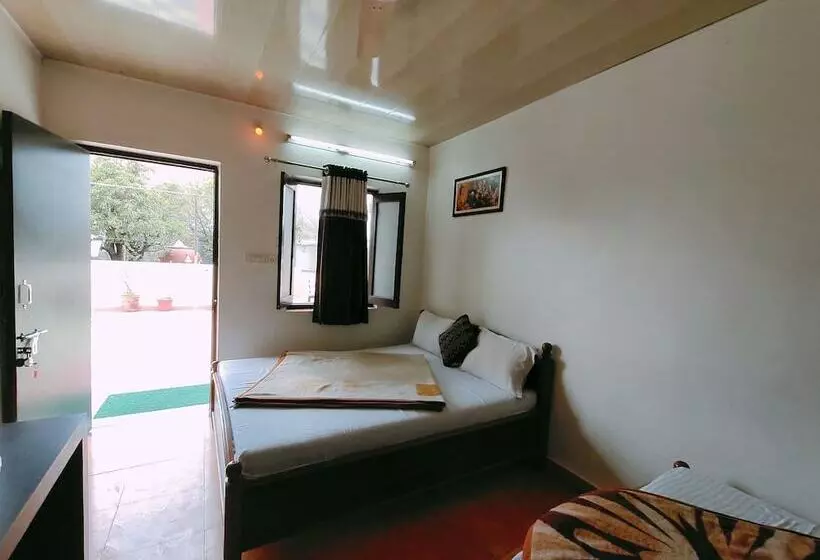 Hotelli Radhika Palace