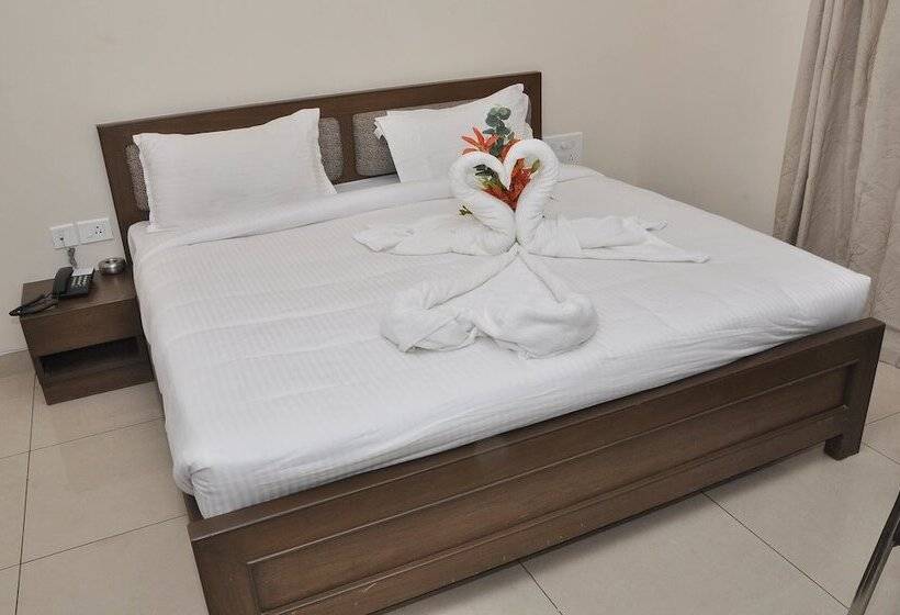 בית מלון כפרי Raja Rani Residency