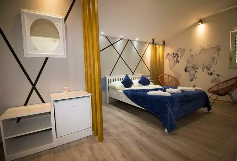 هتل Villa Nadin