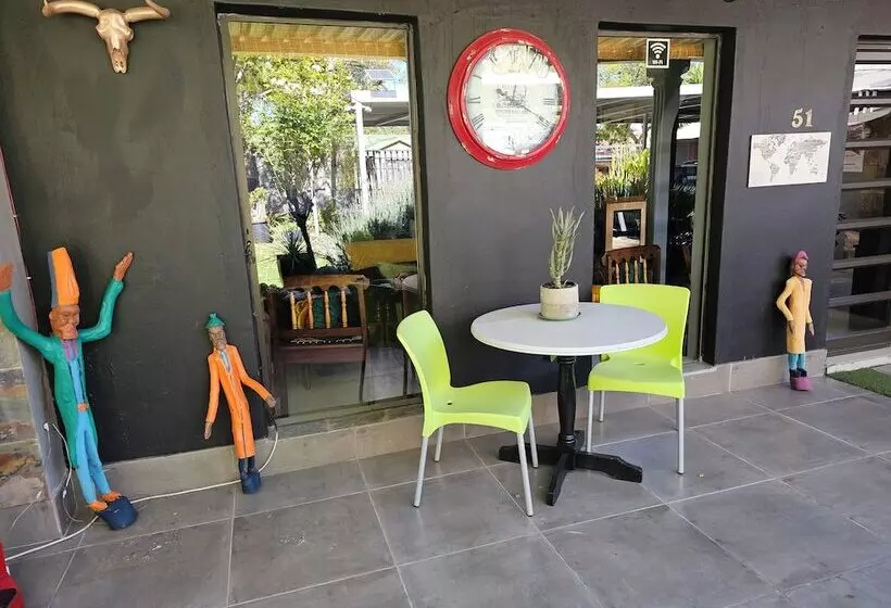 Majatalo 51 On Church Guesthouse