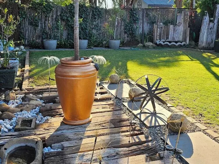 Majatalo 51 On Church Guesthouse