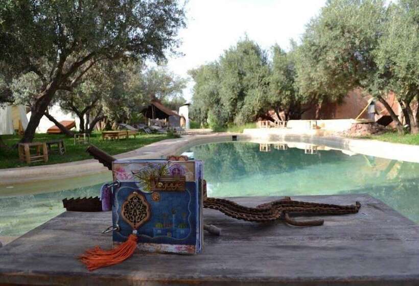 پانسیون Dar Tougga