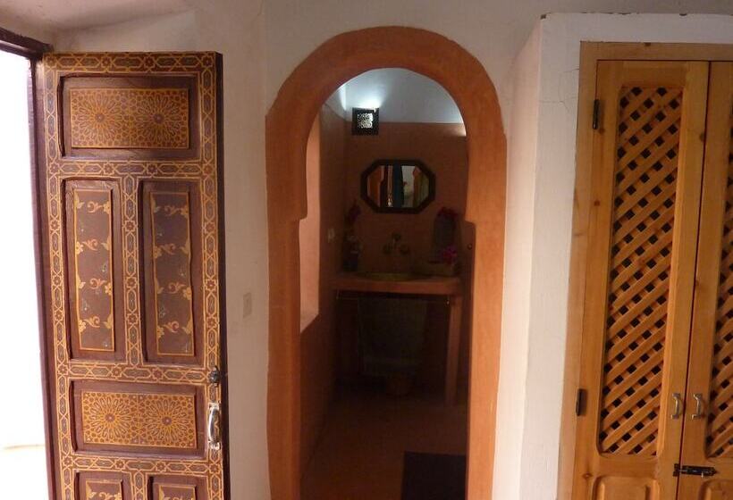 پانسیون Dar Tougga