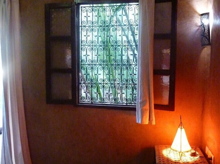 پانسیون Dar Tougga