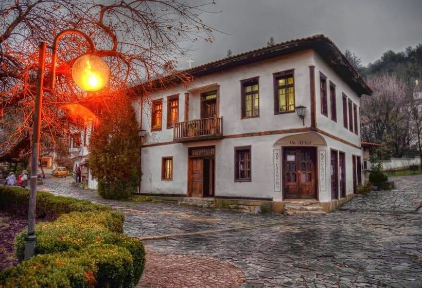 פנסיון Katerina Guest House